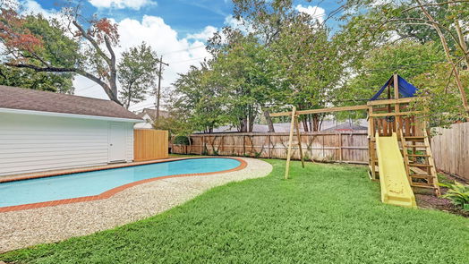 Houston 1-story, 4-bed 890 N Wilcrest Drive-idx