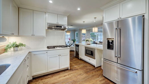 Houston 1-story, 4-bed 890 N Wilcrest Drive-idx