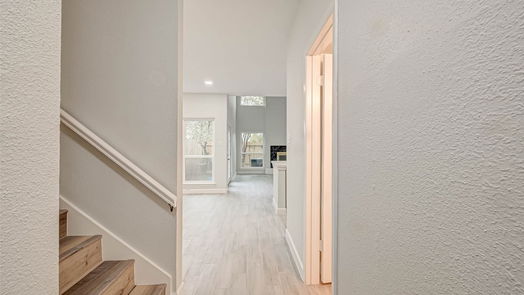 Houston 2-story, 4-bed 880 Tully Road 2-idx