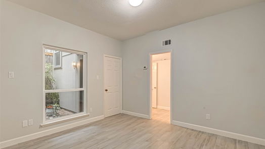 Houston 2-story, 4-bed 880 Tully Road 2-idx