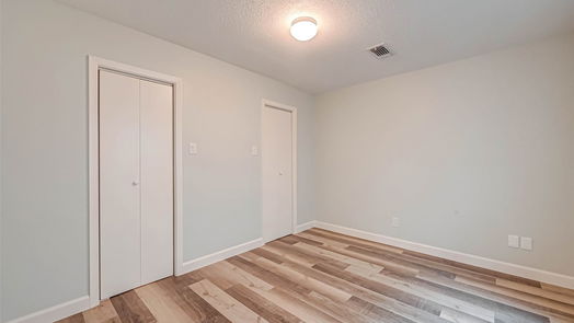 Houston 2-story, 4-bed 880 Tully Road 2-idx