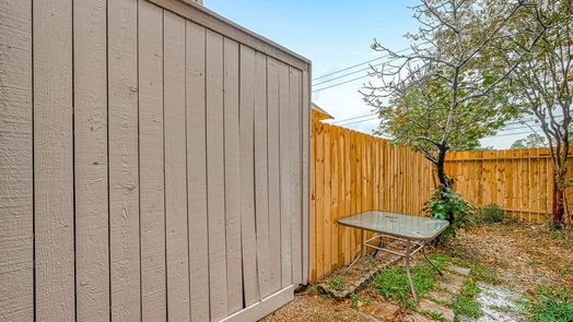 Houston 2-story, 4-bed 880 Tully Road 2-idx