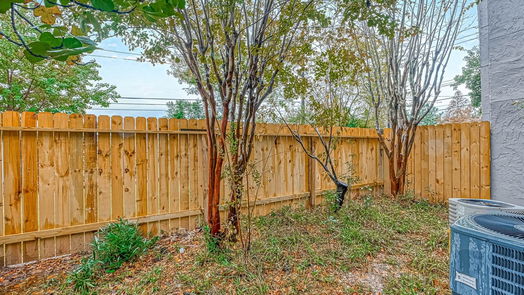 Houston 2-story, 4-bed 880 Tully Road 2-idx