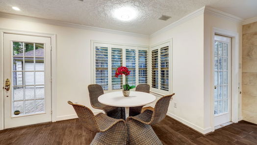 Houston 2-story, 5-bed 914 N Wilcrest Drive-idx