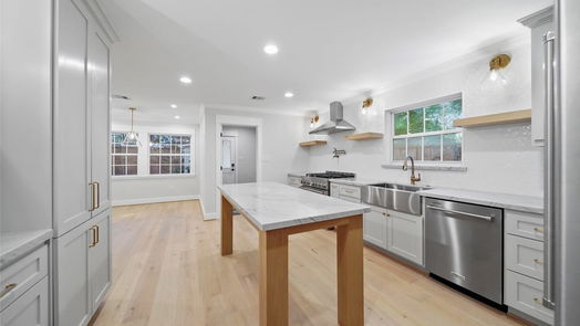 Houston 2-story, 4-bed 14207 Chadbourne Drive-idx