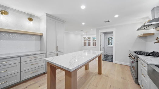 Houston 2-story, 4-bed 14207 Chadbourne Drive-idx