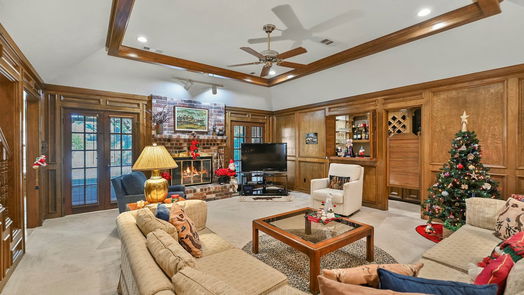Houston 2-story, 4-bed 15818 S Barkers Landing Road-idx