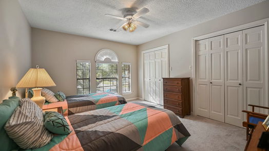 Houston 2-story, 4-bed 15818 S Barkers Landing Road-idx