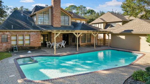 Houston 2-story, 4-bed 15818 S Barkers Landing Road-idx