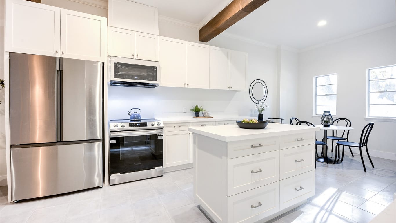 Houston 2-story, 3-bed 612 N Eldridge Parkway 6-idx