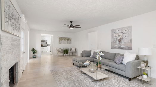 Houston 2-story, 6-bed 15715 Foxgate Court-idx