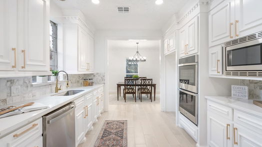 Houston 2-story, 6-bed 15715 Foxgate Court-idx