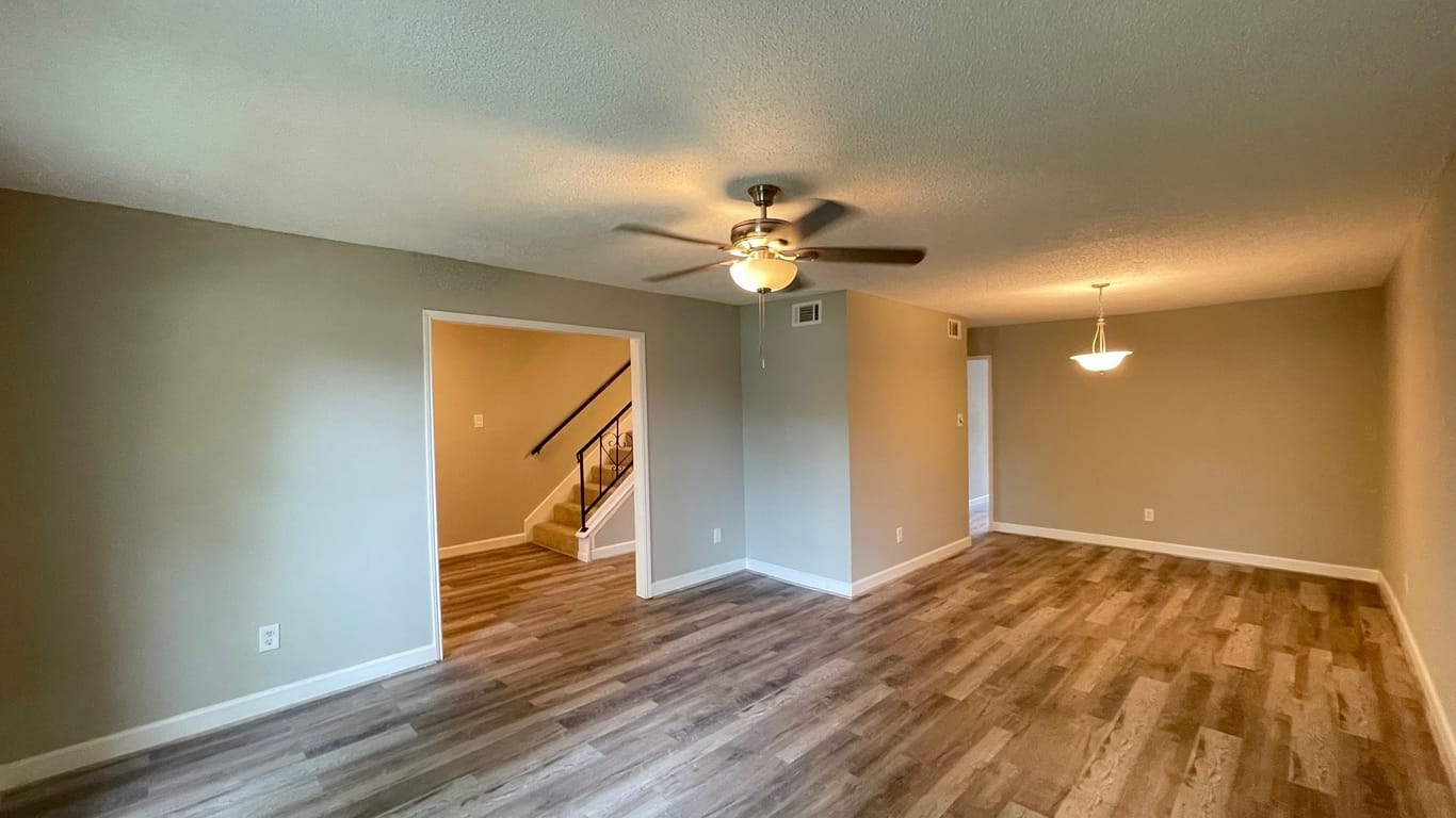 Houston 2-story, 3-bed 1352 Country Place Drive-idx