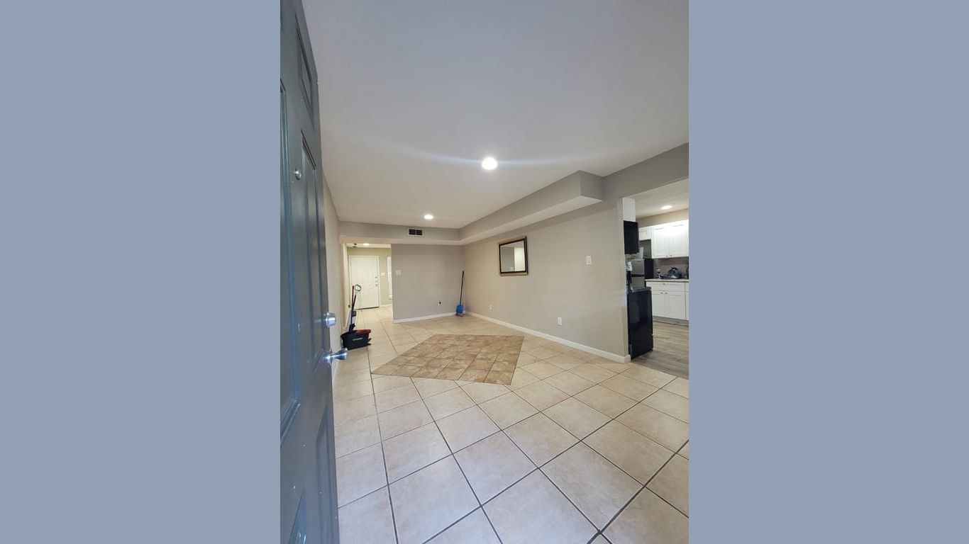 Houston 1-story, 3-bed 781 Country Place Drive 1087-idx
