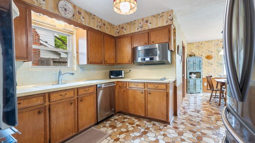 Houston 1-story, 4-bed 818 Thicket Lane-idx
