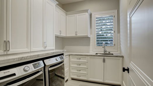 Houston 2-story, 5-bed 107 Fawnlake Drive-idx