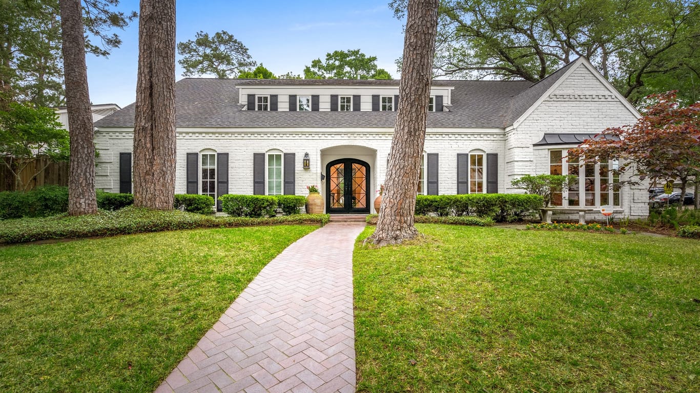 Homes over $1M-3