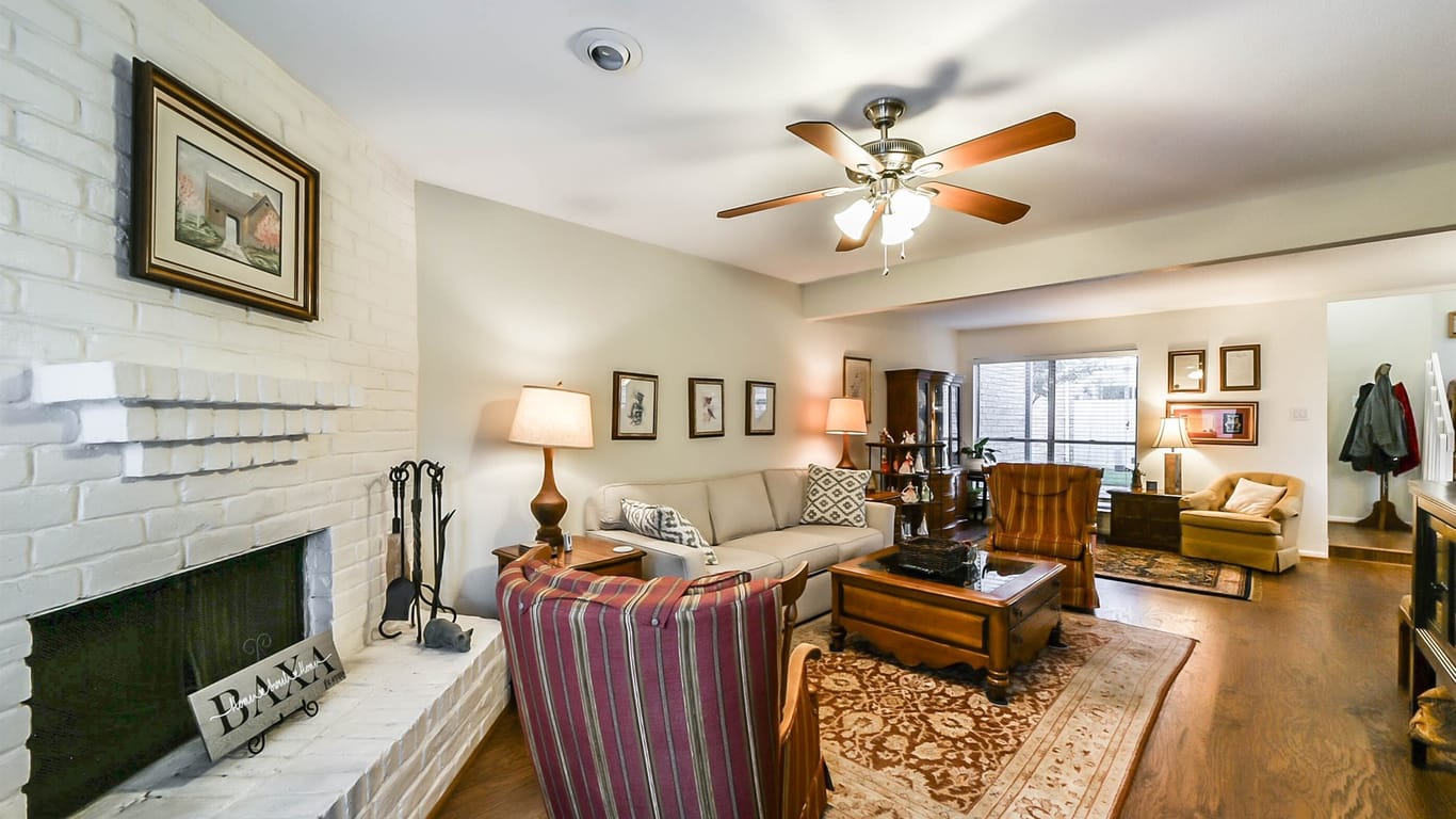 Houston 2-story, 2-bed 744 Country Place Drive C-idx