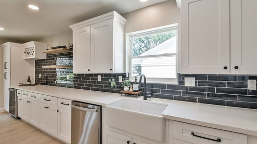Houston 2-story, 4-bed 14550 Chadbourne Drive-idx