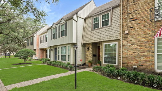 Houston 2-story, 2-bed 13044 Trail Hollow Drive-idx