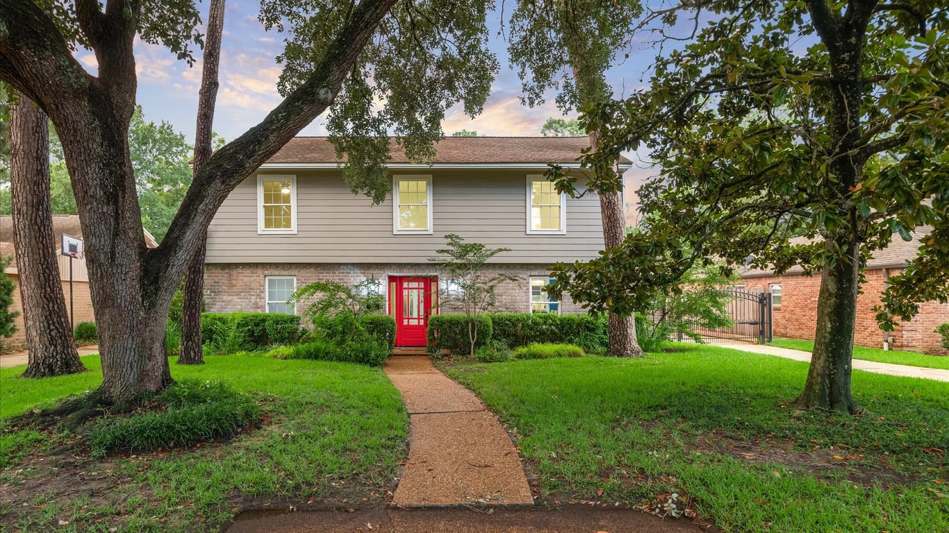 Houston 2-story, 4-bed 14531 River Forest Drive-idx