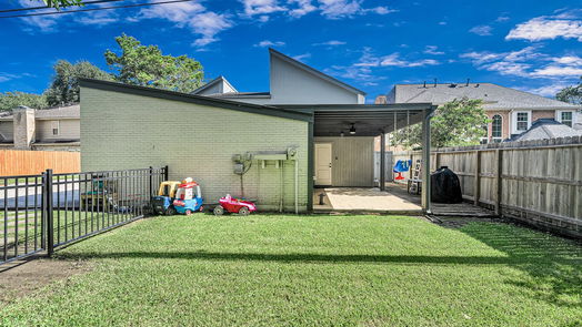 Houston 2-story, 4-bed 15703 WALKWOOD DRIVE-idx