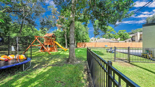 Houston 2-story, 4-bed 15703 WALKWOOD DRIVE-idx