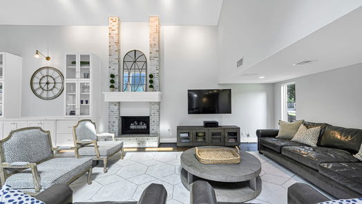 Houston 2-story, 4-bed 15703 WALKWOOD DRIVE-idx