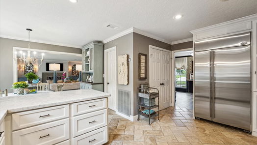 Houston 2-story, 4-bed 510 Patchester Drive-idx