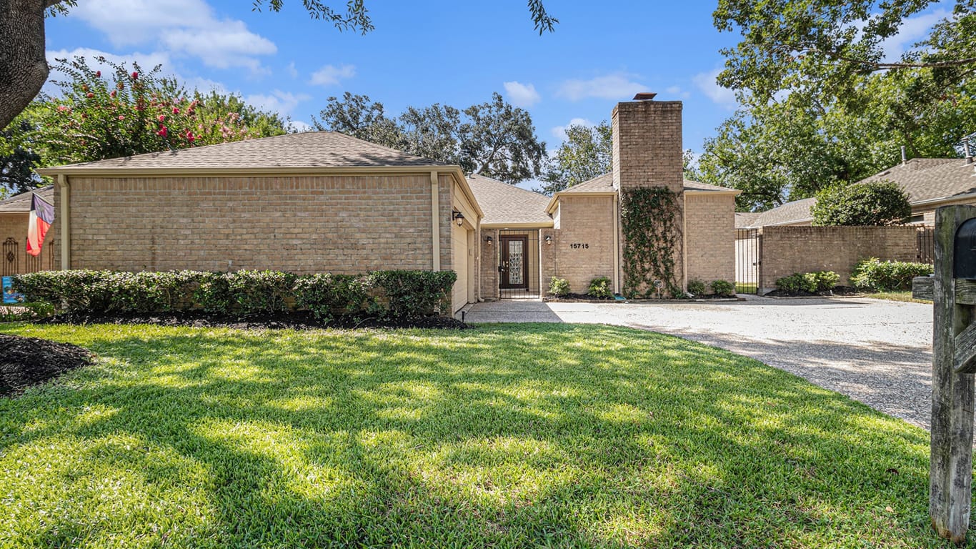 Houston 1-story, 3-bed 15715 Whitewater Lane-idx