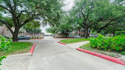 Houston 1-story, 1-bed 13028 Trail Hollow Drive 3028-idx