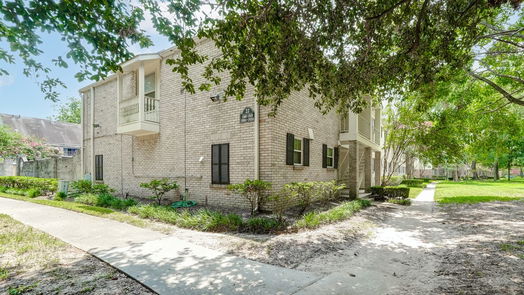 Houston 1-story, 1-bed 13028 Trail Hollow Drive 3028-idx