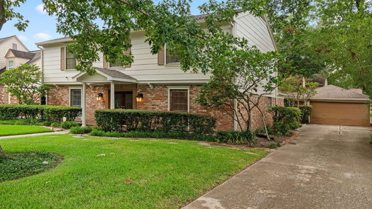 Houston 2-story, 4-bed 527 Briar Knoll Drive-idx