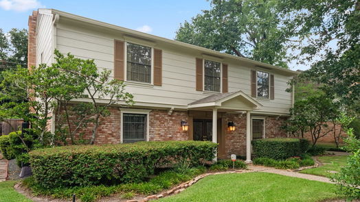 Houston 2-story, 4-bed 527 Briar Knoll Drive-idx