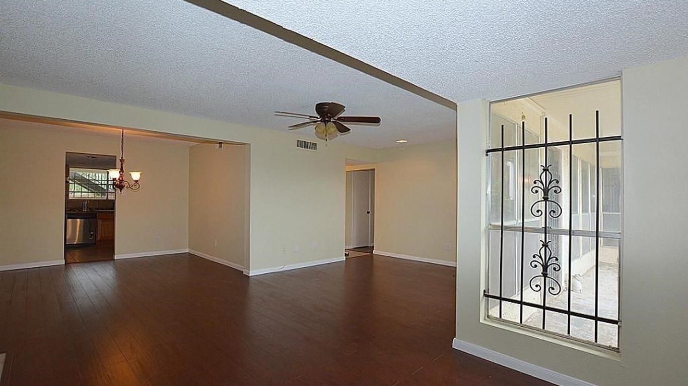 Houston 1-story, 3-bed 781 Country Place Drive 1001-idx