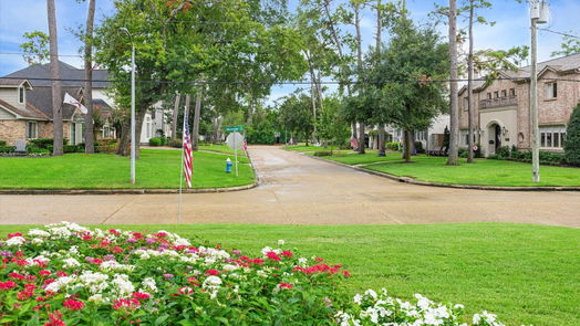 Houston 2-story, 5-bed 13110 Hermitage Lane-idx