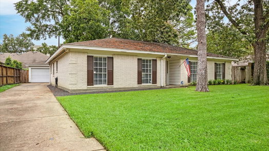 Houston 1-story, 3-bed 14114 Saint Marys Lane-idx