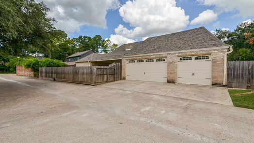 Houston 1-story, 5-bed 15727 Walkwood Drive-idx