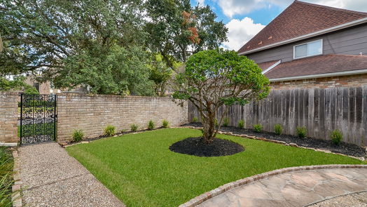 Houston 1-story, 5-bed 15727 Walkwood Drive-idx