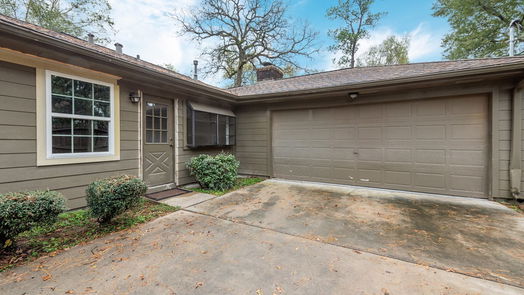 Houston 1-story, 3-bed 719 Bison Drive-idx