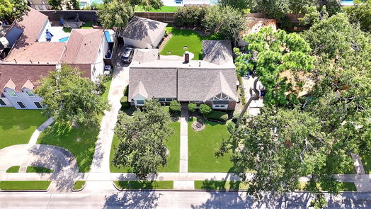 Houston 1-story, 4-bed 330 N Wilcrest Drive-idx