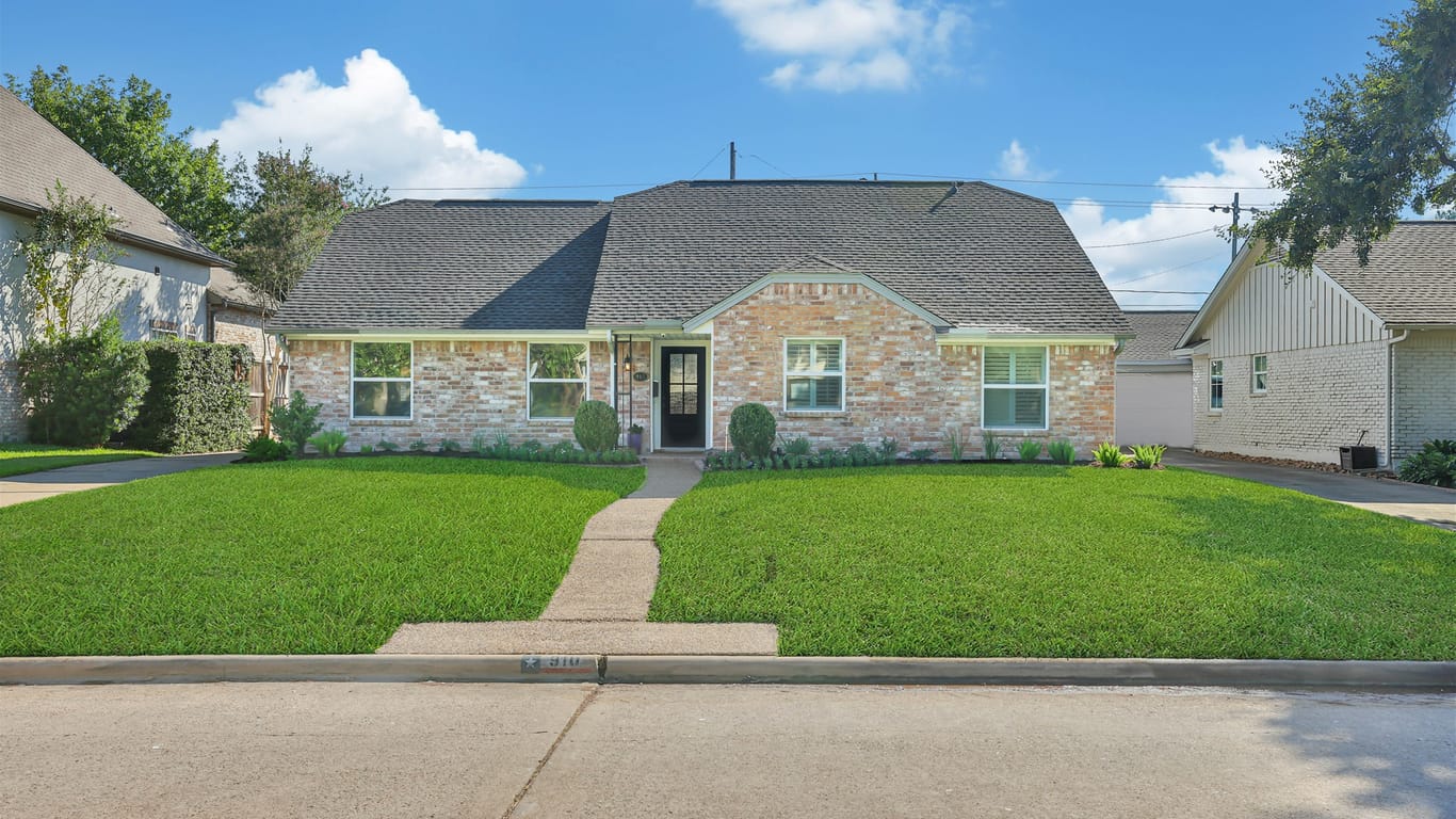 Houston 1-story, 4-bed 910 W Forest Drive-idx