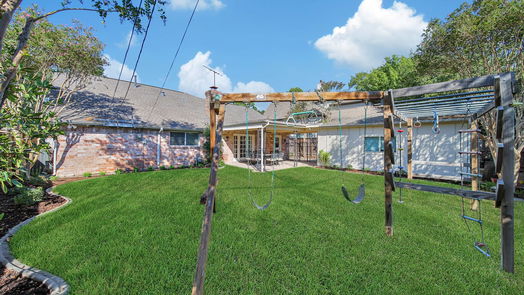 Houston 1-story, 4-bed 910 W Forest Drive-idx