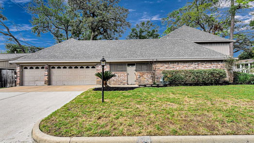 Houston 2-story, 4-bed 13703 Pebblebrook Drive-idx