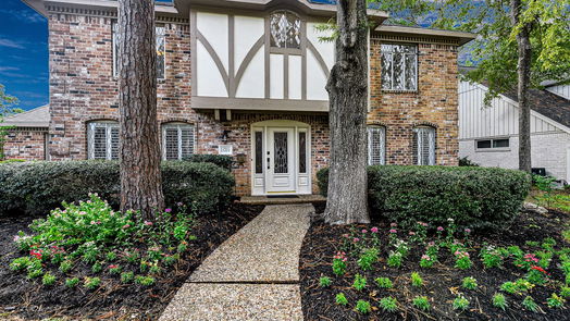 Houston 2-story, 4-bed 13703 Pebblebrook Drive-idx