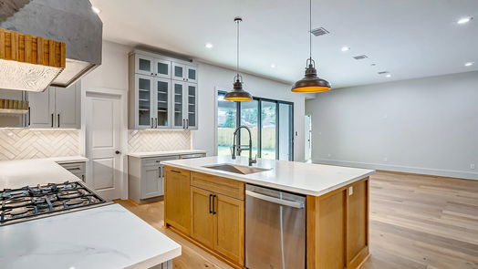 Houston 1-story, 4-bed 10135 Kerrwood Lane-idx