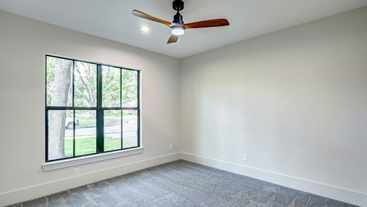 Houston 1-story, 4-bed 10135 Kerrwood Lane-idx