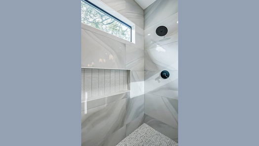 Houston 1-story, 4-bed 10135 Kerrwood Lane-idx