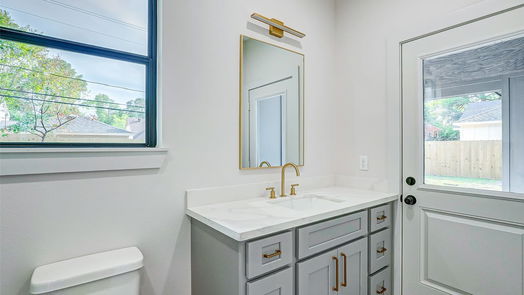 Houston 1-story, 4-bed 10135 Kerrwood Lane-idx