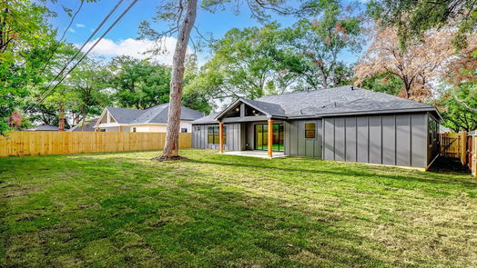 Houston 1-story, 4-bed 10135 Kerrwood Lane-idx
